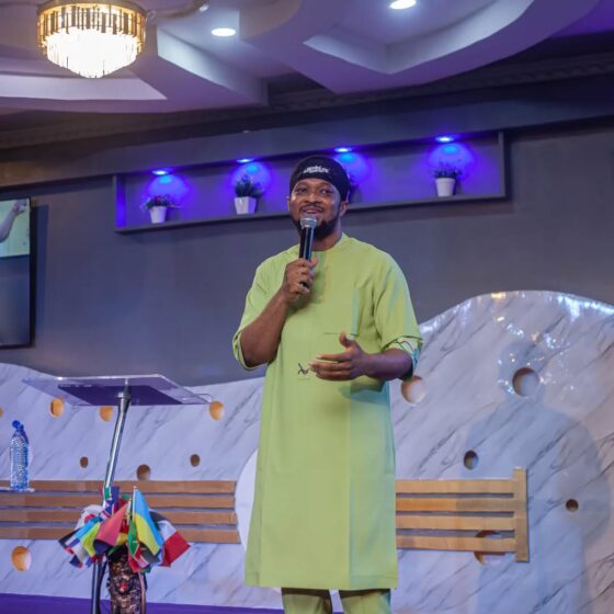 Favour by Lawrence Oyor: Song Review