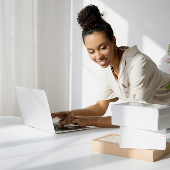 smart side hustles for women