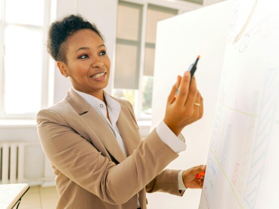 Access Bank Womenpreneur Pitch-a-Ton 2025 showcasing opportunities for women entrepreneurs.