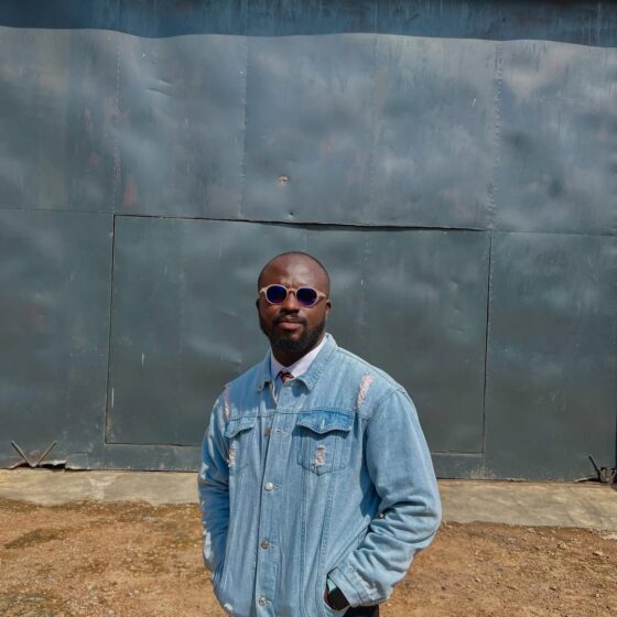 Dára Sobaloju demonstrates Pewbeam AI during a church service at CCI Global Ibadan.