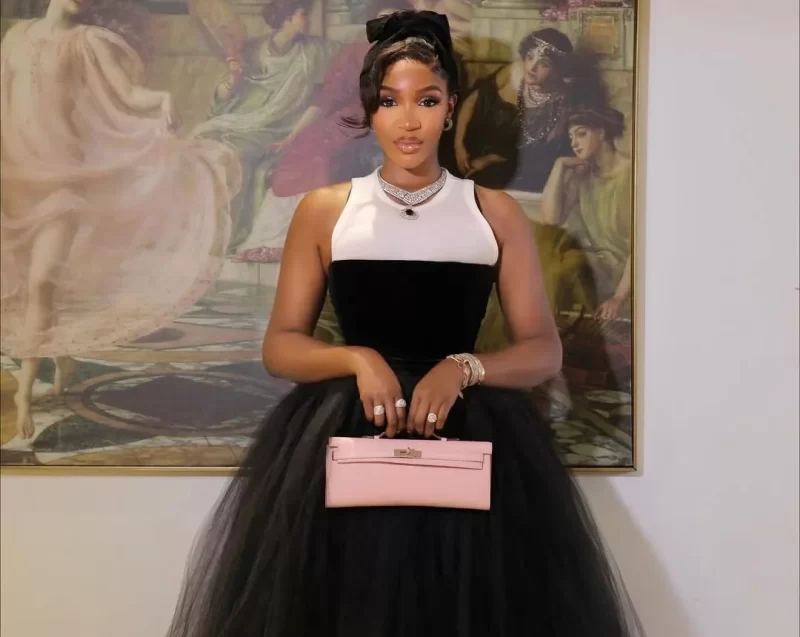 Idia Aisien at Lagos Fashion Week 2025 showcasing elegant street style looks