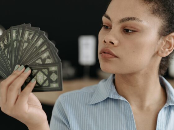 should a christian do or believe in Horoscopes zodiac signs and manifestation